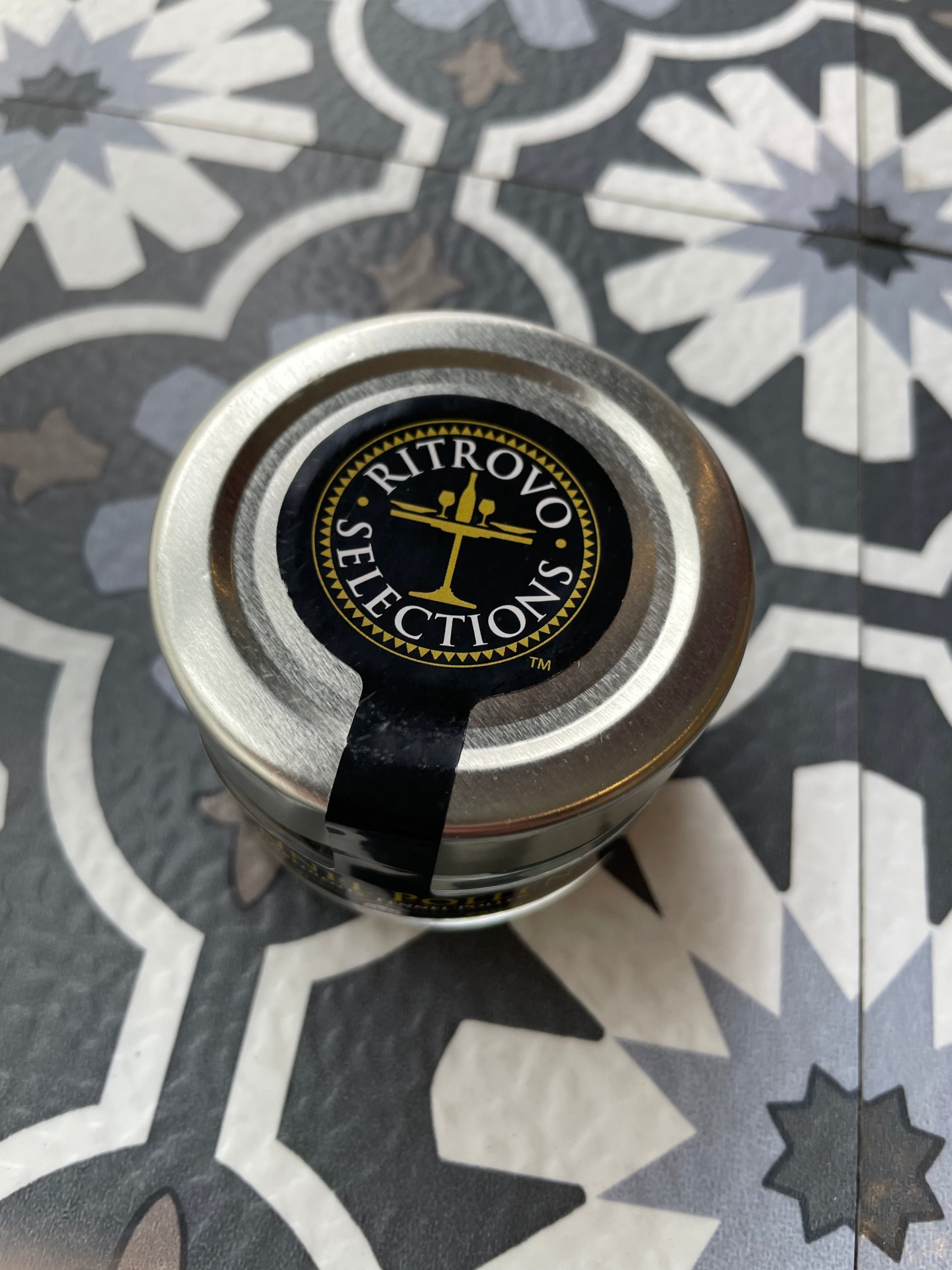 fennel pollen jar - top side "ritrovo"