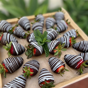 arranged chocolate strawberries